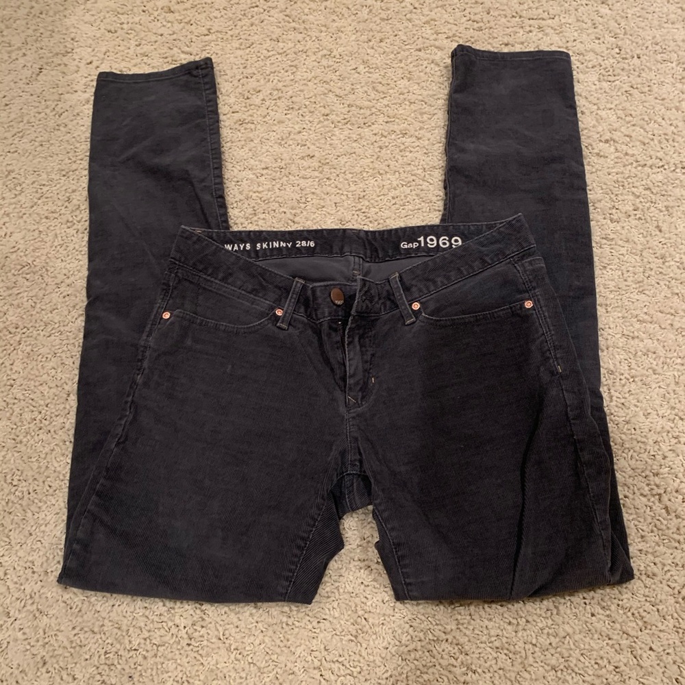 Gap Women’s Corduroy Skinny Pants